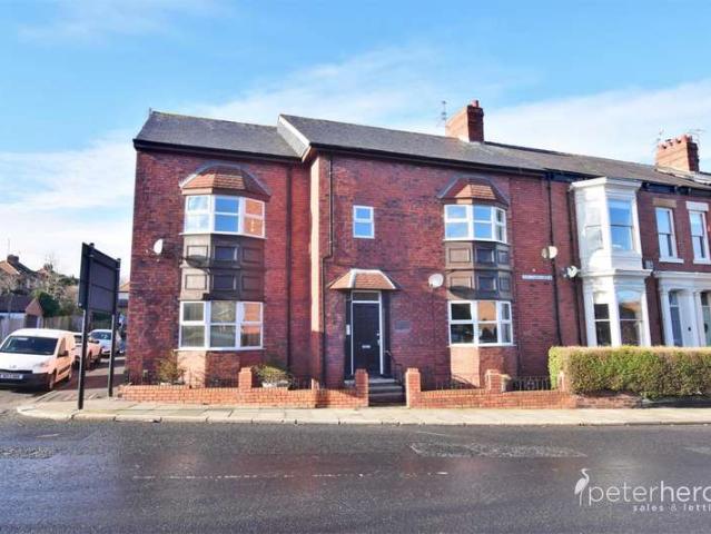 2 Bedroom Flat