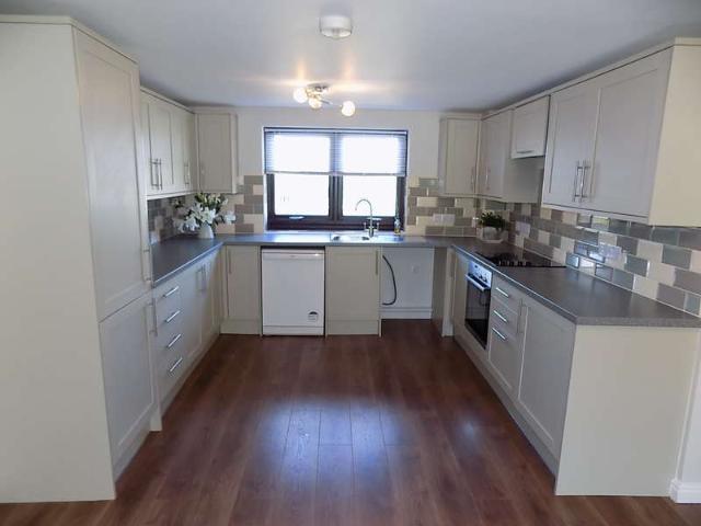 2 Bedroom Flat