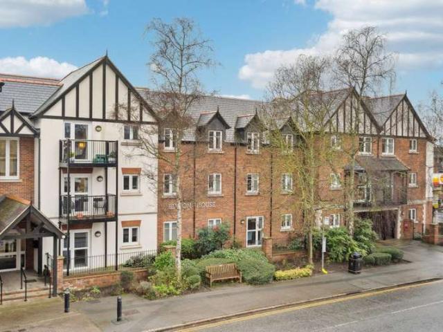 2 Bedroom Flat