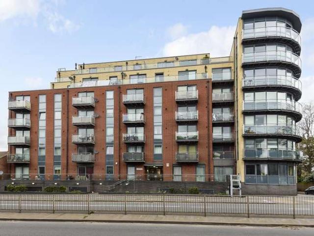2 Bedroom Flat