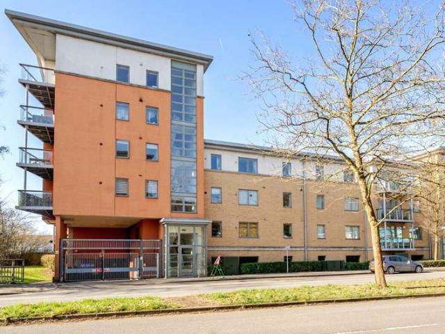 2 Bedroom Flat