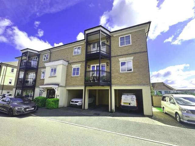 2 Bedroom Flat