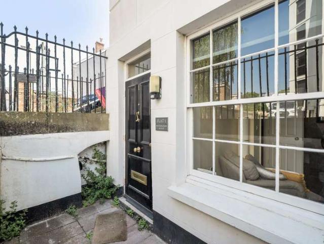 2 Bedroom Flat