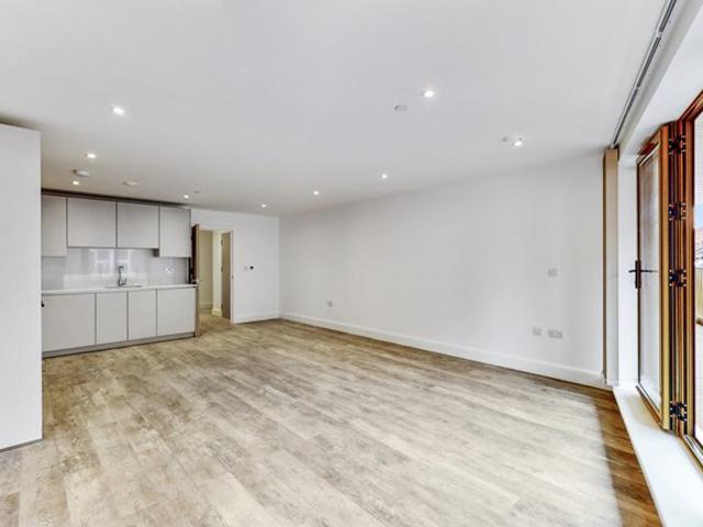 2 Bedroom Flat