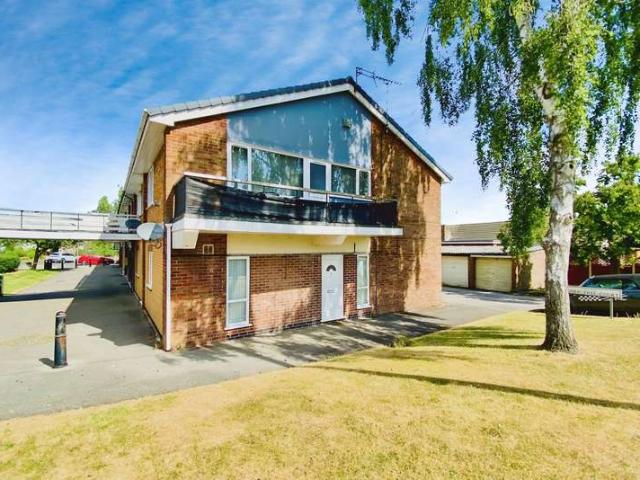 2 Bedroom Flat