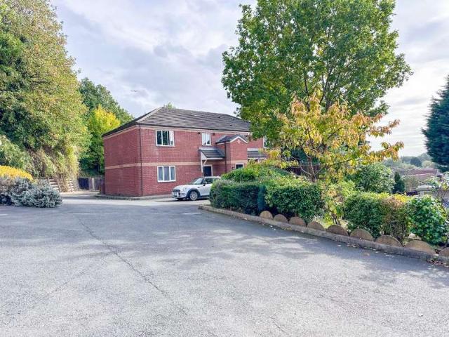 2 Bedroom Flat