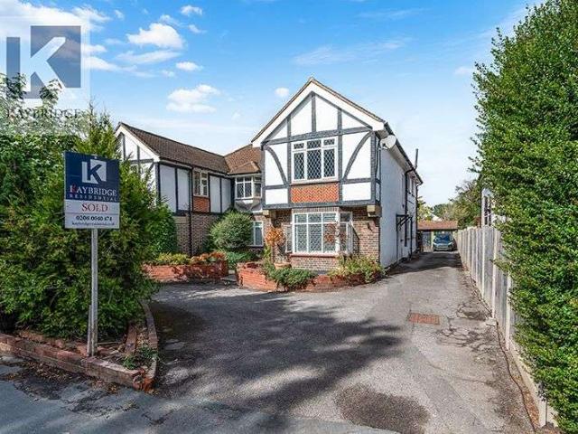 2 Bedroom Flat