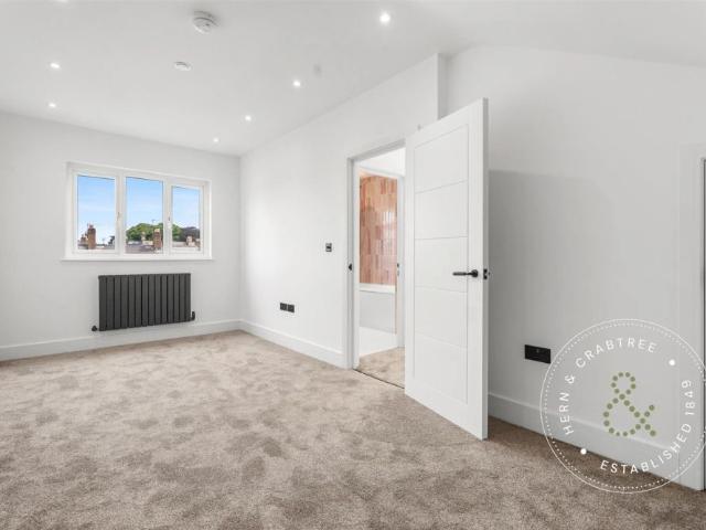 2 Bedroom Flat