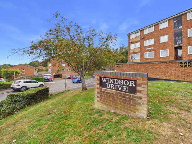 2 Bedroom Flat