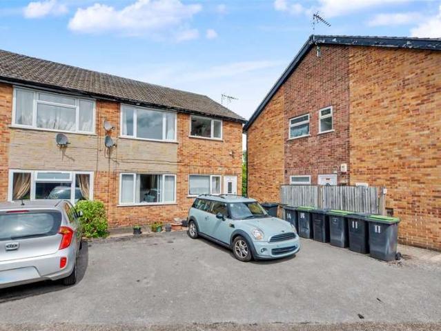 2 Bedroom Flat