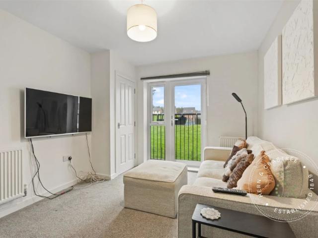 2 Bedroom Flat