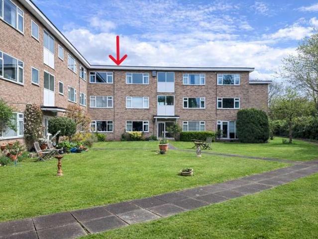2 Bedroom Flat