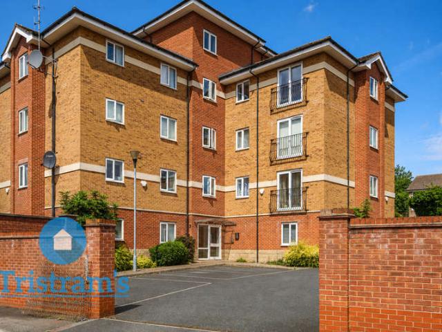 2 Bedroom Flat