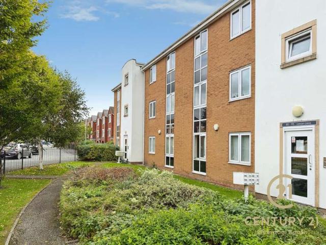 2 Bedroom Flat