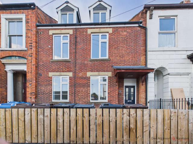 2 Bedroom Flat