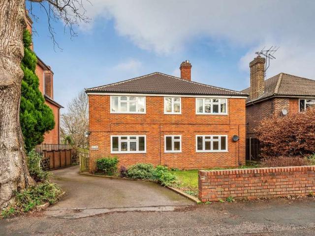 2 Bedroom Flat