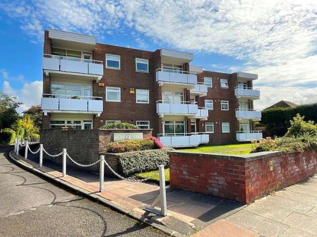 2 Bedroom Apartment Flat