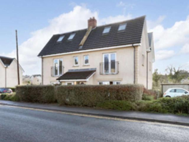 2 Bedroom Flat