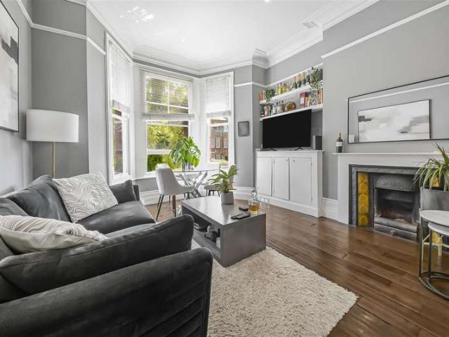 2 Bedroom Flat