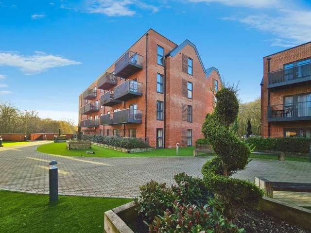 2 Bedroom Flat