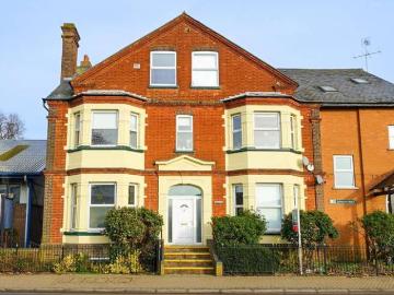 2 Bedroom Flat