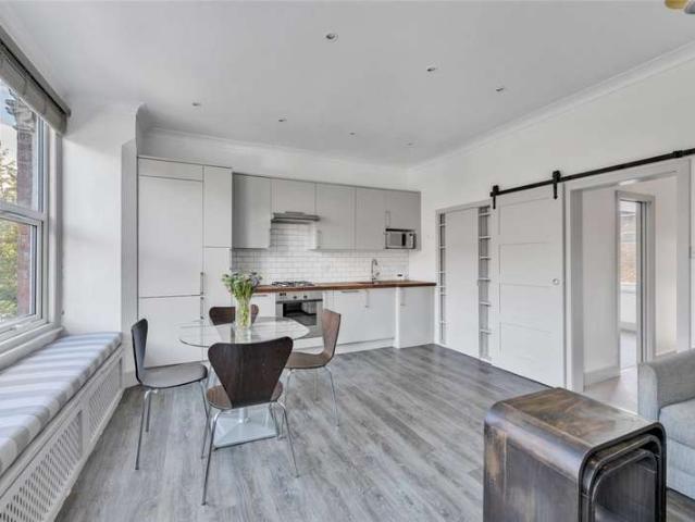 2 Bedroom Flat