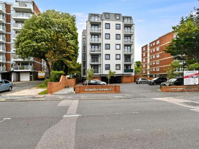2 Bedroom Flat