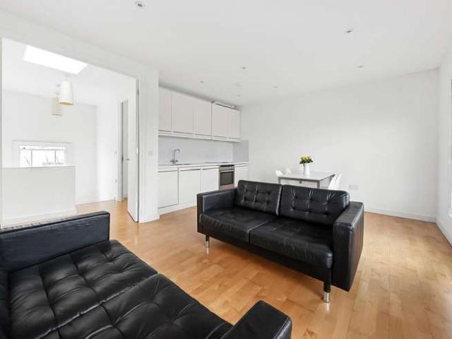 2 Bedroom Flat