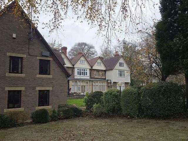 2 Bedroom Flat