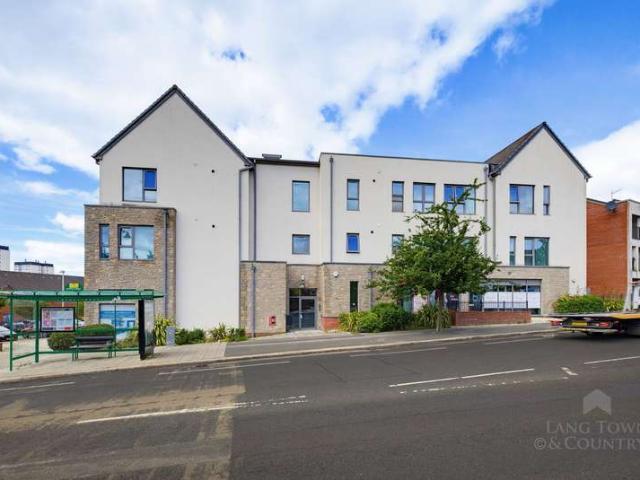 2 Bedroom Flat