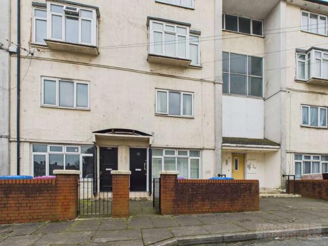 2 Bedroom Flat