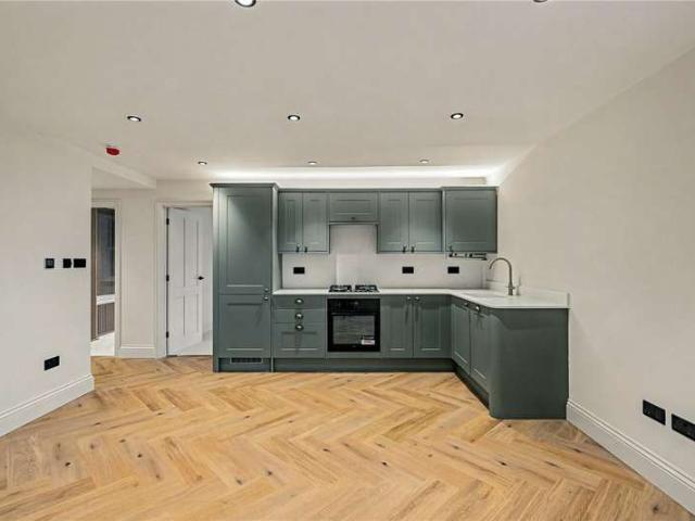 2 Bedroom Flat