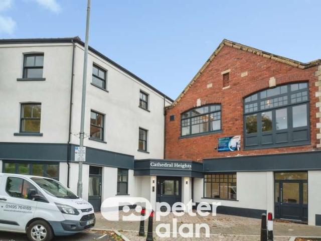 2 Bedroom Flat