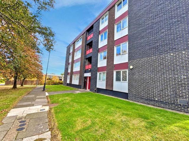 2 Bedroom Flat