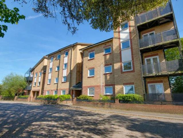 2 Bedroom Flat