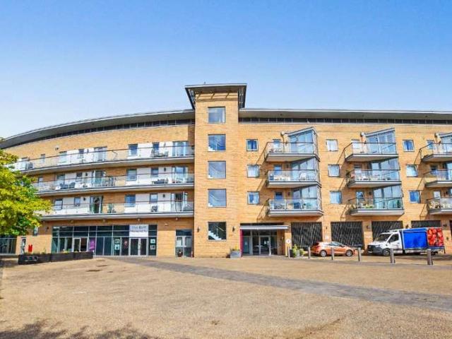 2 Bedroom Flat