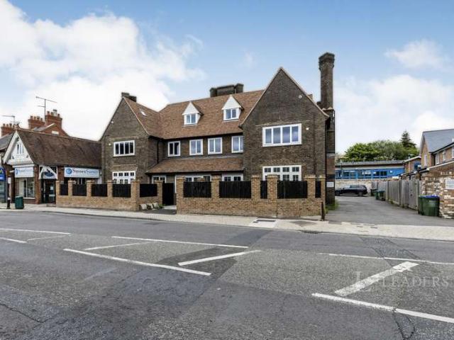 2 Bedroom Flat