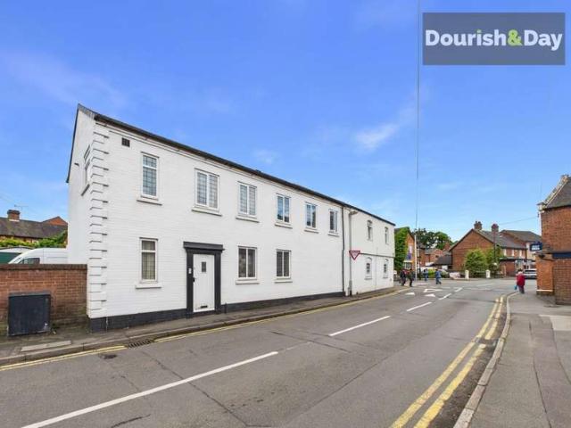 2 Bedroom Flat
