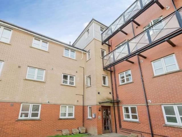 2 Bedroom Flat