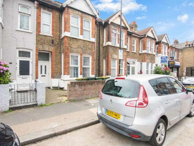 2 Bedroom Flat