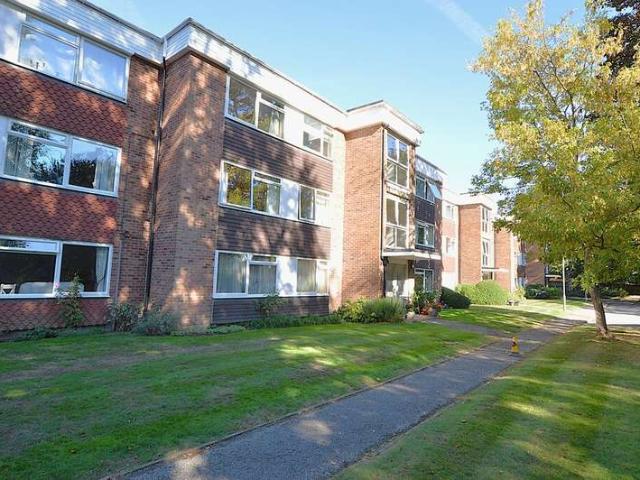2 Bedroom Flat
