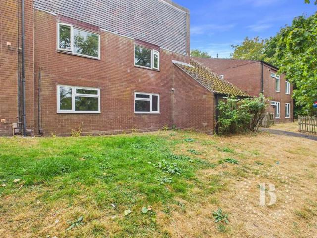 2 Bedroom Flat