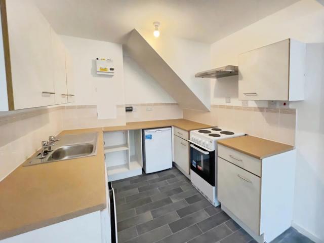 2 bedroom flat