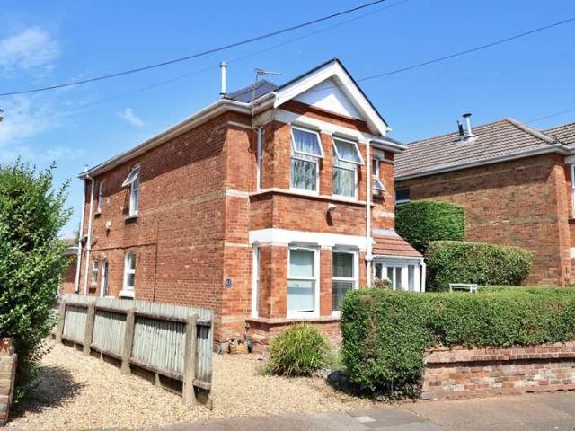 2 Bedroom Flat