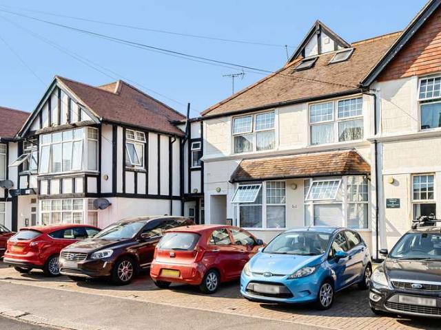 2 Bedroom Flat
