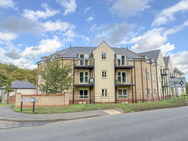 2 Bedroom Flat
