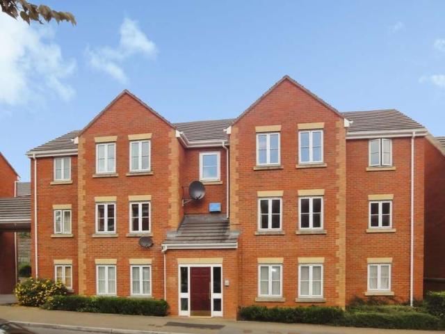 2 Bedroom Flat