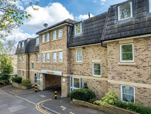 2 Bedroom Flat