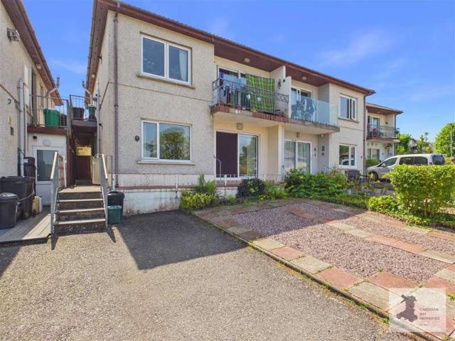 2 Bedroom Flat