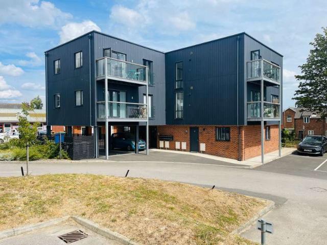 2 Bedroom Flat